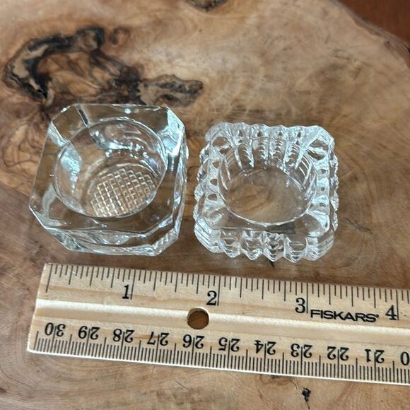 Set of 2 Vintage Crystal Salt Cellars - Picture 2 of 3
